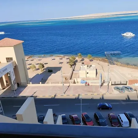 Апартаменты Sea View Compound